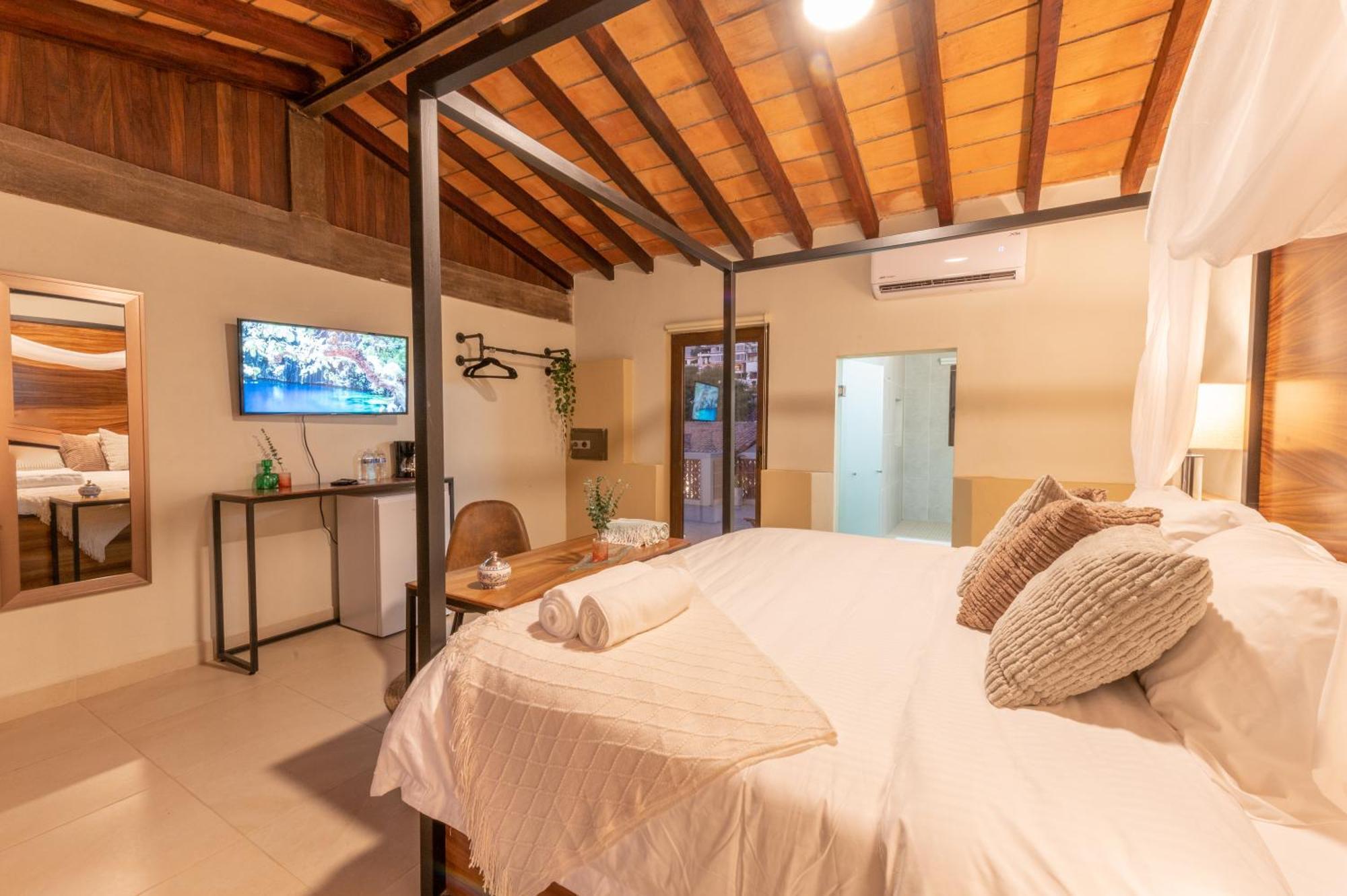 Casa Victoria Malecon - Adults Only Hotell Puerto Vallarta Exteriör bild