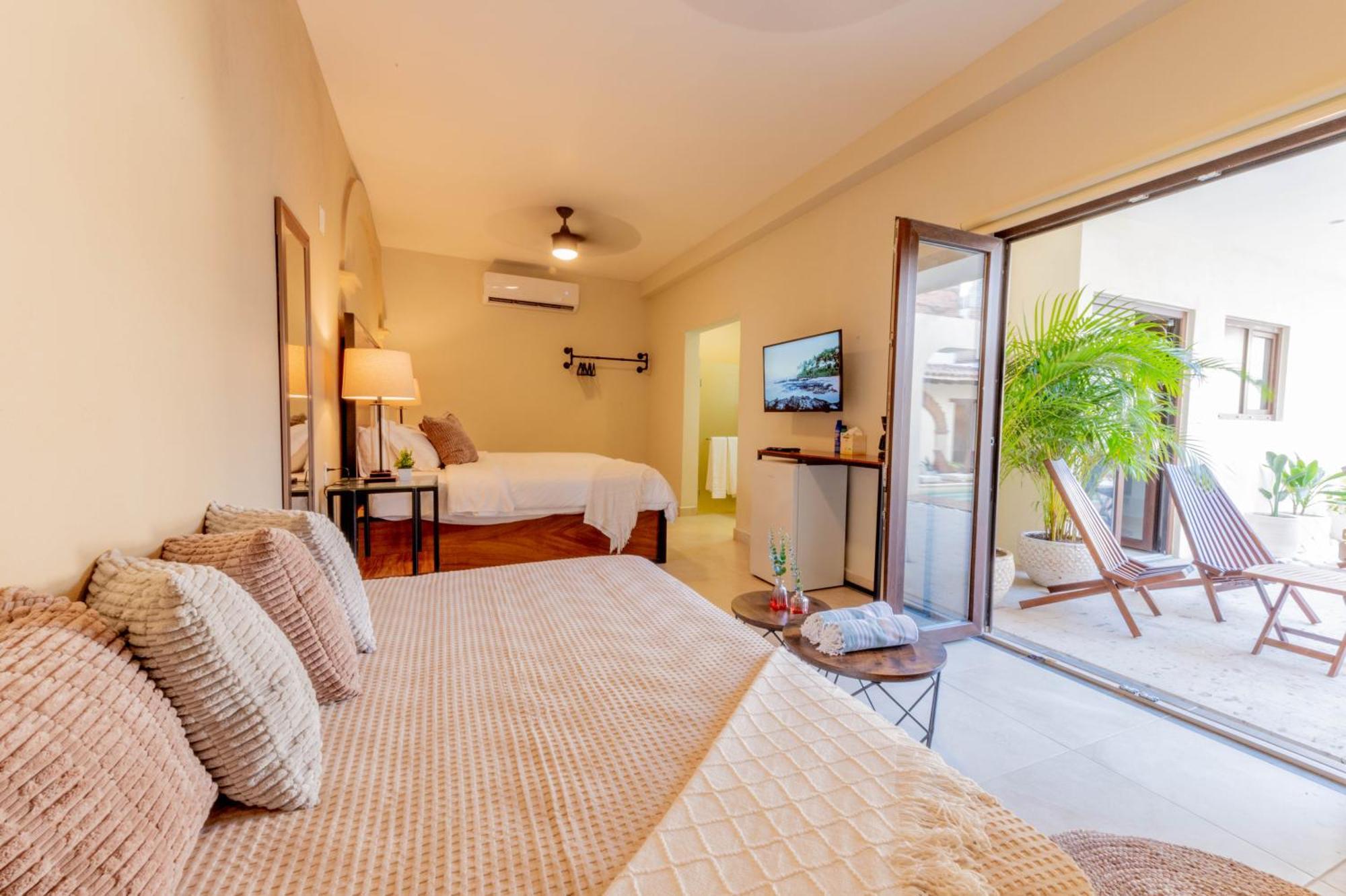 Casa Victoria Malecon - Adults Only Hotell Puerto Vallarta Exteriör bild