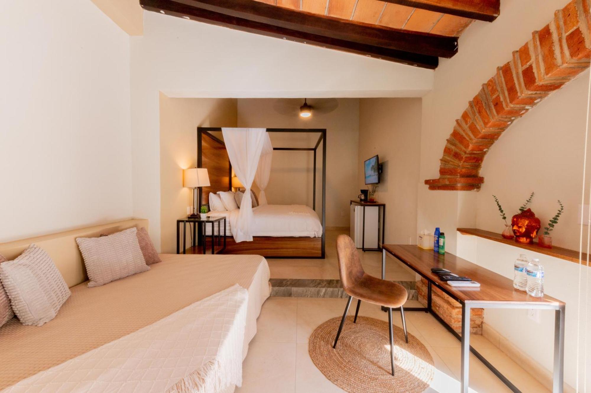 Casa Victoria Malecon - Adults Only Hotell Puerto Vallarta Exteriör bild